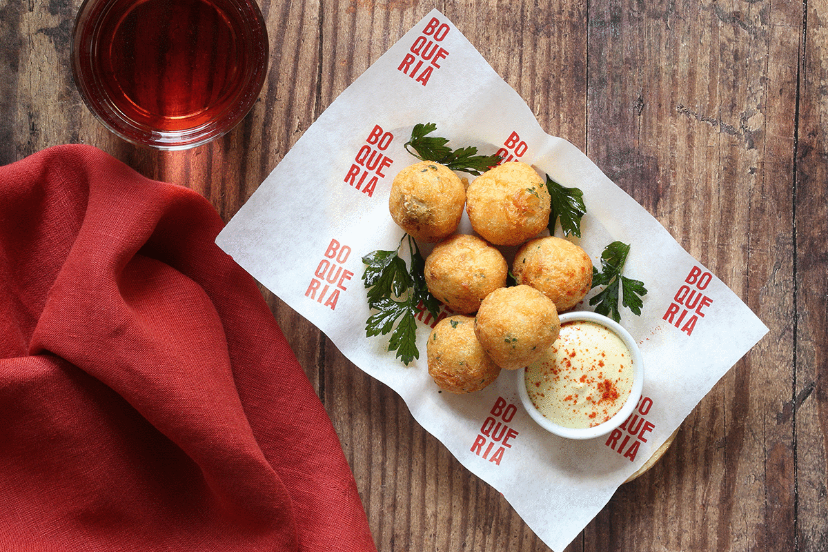 BUÑUELOS DE BACALAO