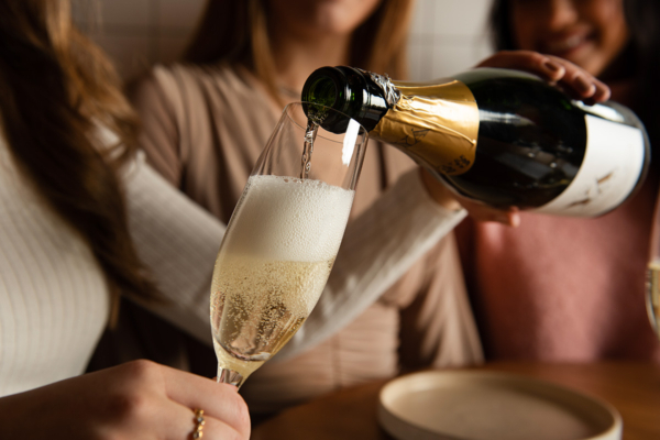 Champagne toasts and seafood towers mark 55 Chicago restaurant celebrations to ring in 2024